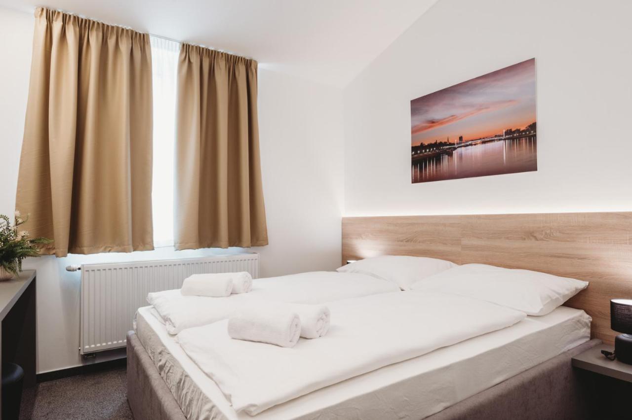 Hotel Bells Osijek Exteriér fotografie