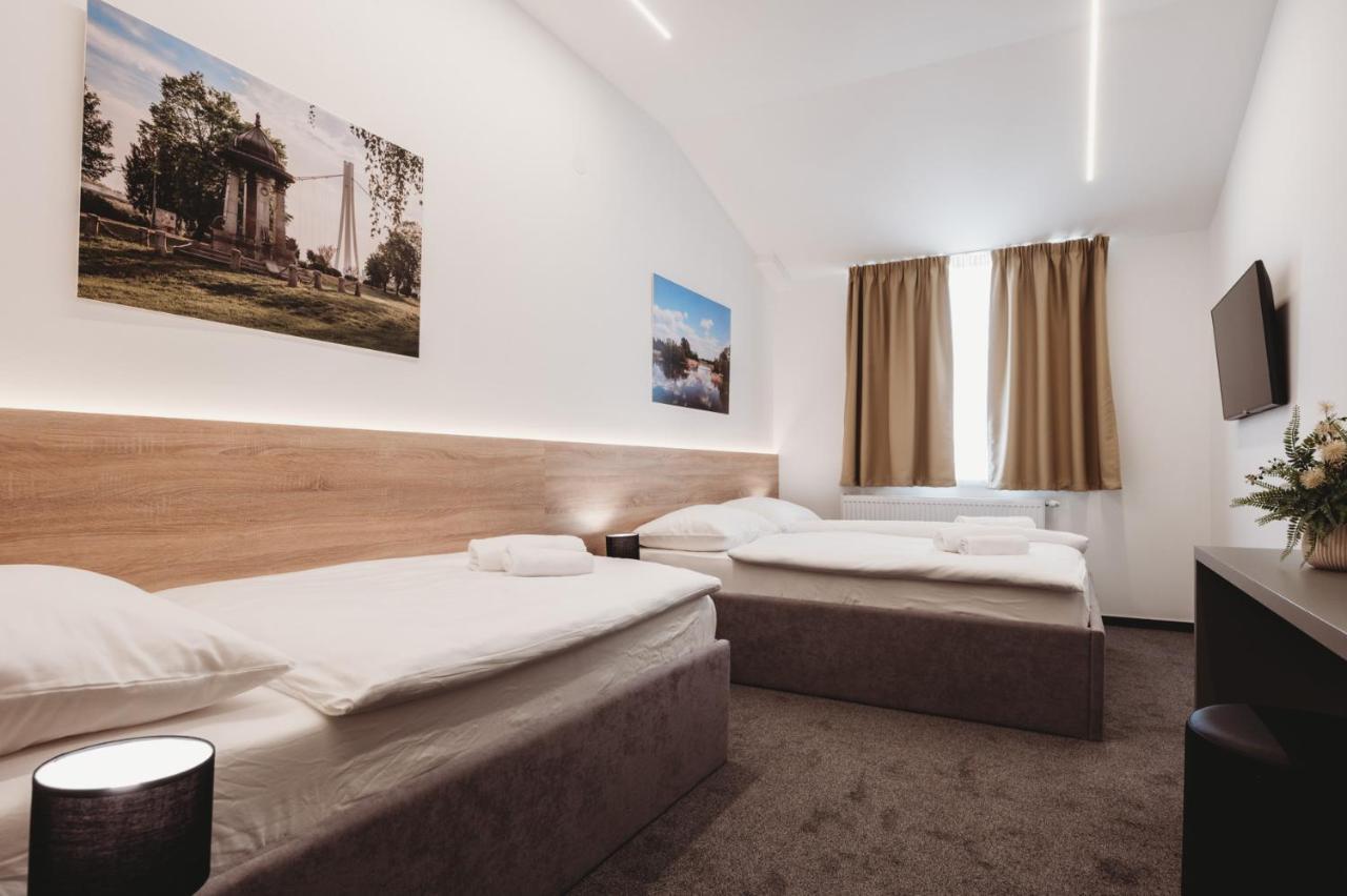 Hotel Bells Osijek Exteriér fotografie